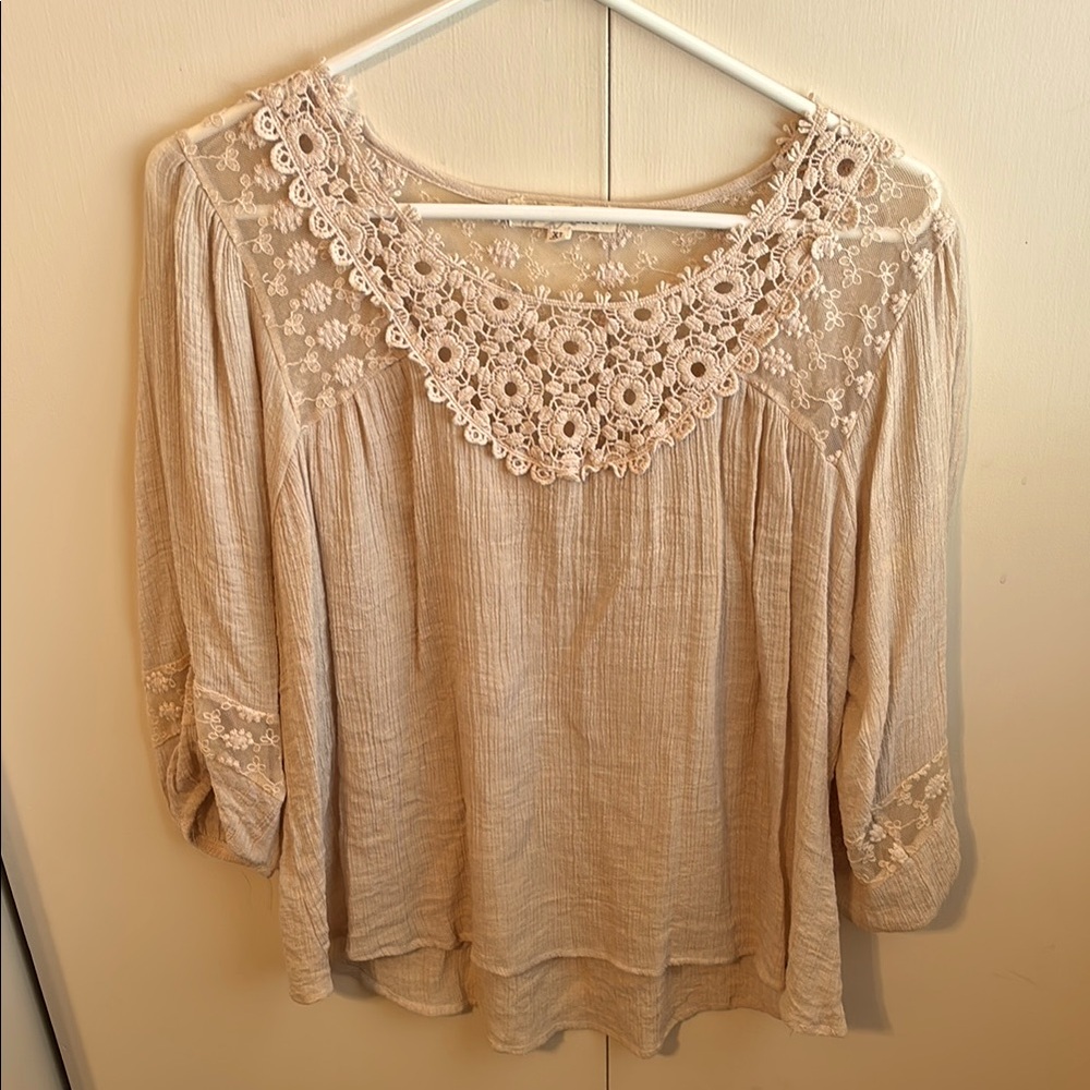 Rewind Junior’s XL Lace Detail Cream 3/4 Sleeve Blouse